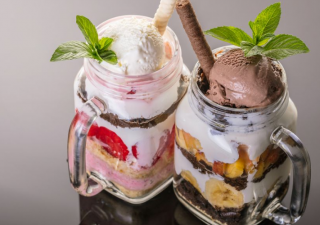 什么樣的人才會運(yùn)營全自動(dòng)冰激凌售賣機(jī)