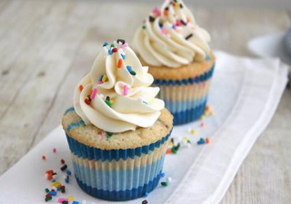 自帶冰箱的自動冰淇淋售賣機，秒殺市面上所有產品！